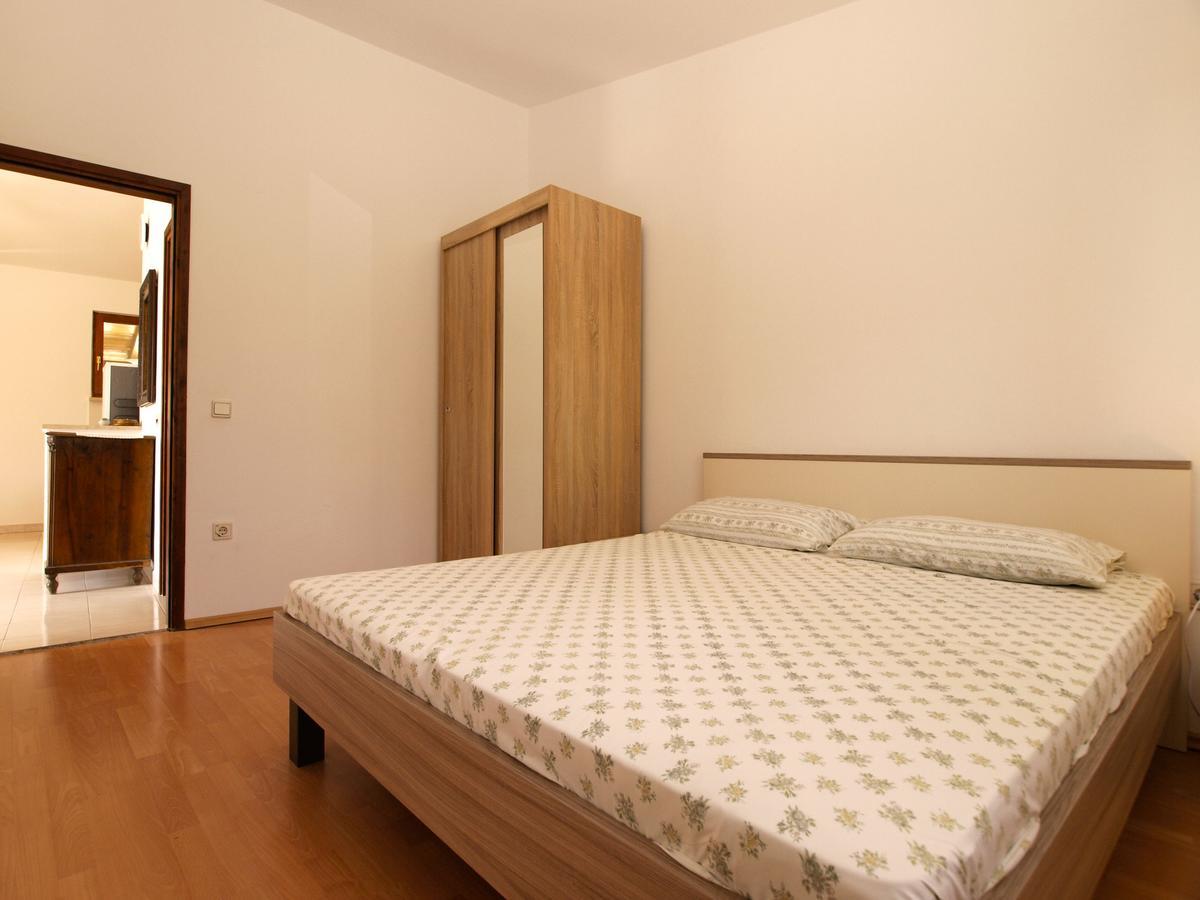 Apartments Luciano 1728 Премантура Екстер'єр фото