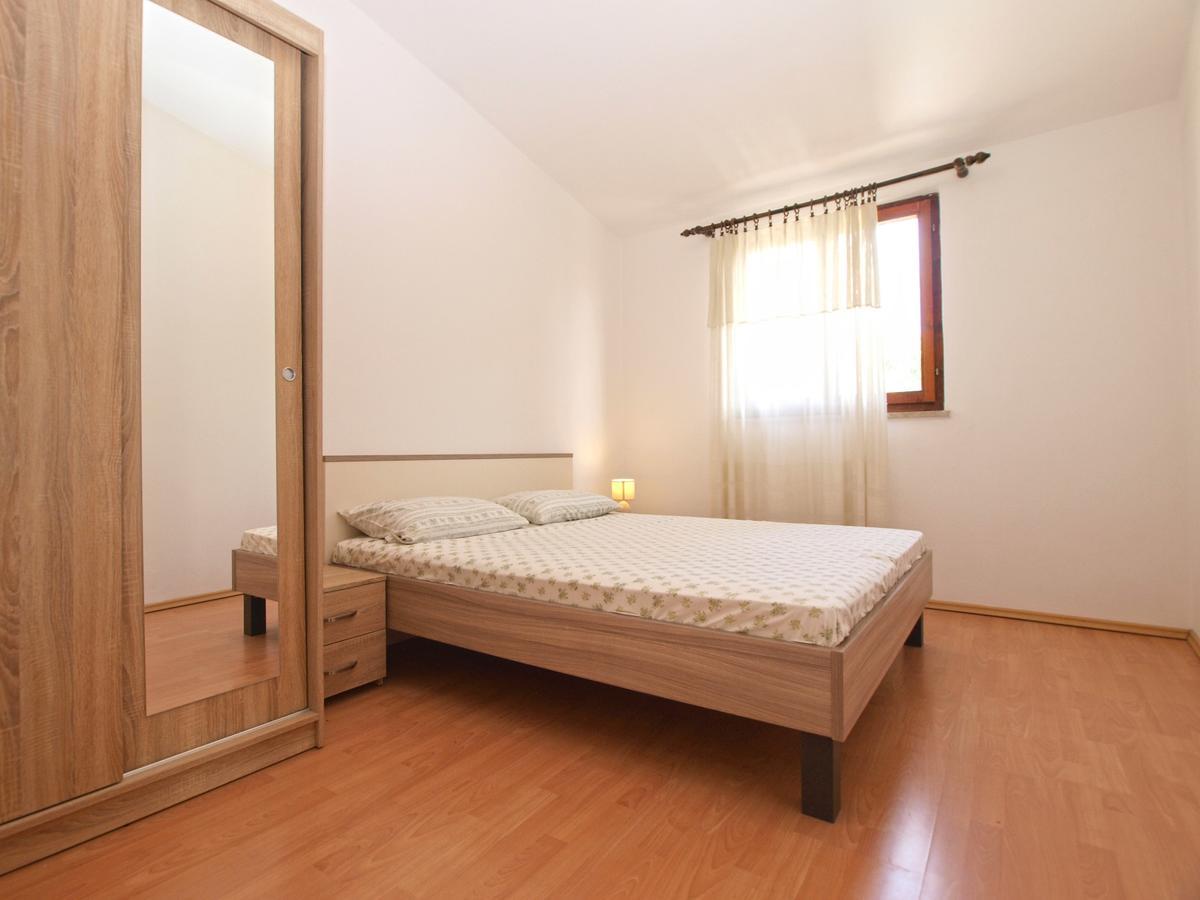Apartments Luciano 1728 Премантура Екстер'єр фото